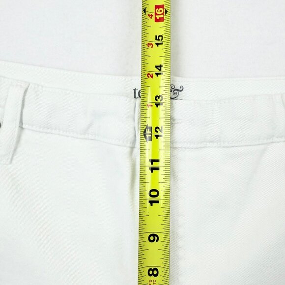 NWT Terra & Sky Womens Straight High Rise Stretch White Denim Jeans Plus Sz 18WP - Picture 7 of 9